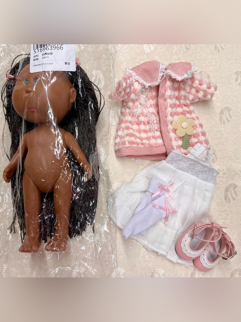 NWT-Mia Potato Doll, 1/8 Scale, 9”, 23 CM. Dark Brown Braided Hair and Blue Eyes - Picture 12 of 12